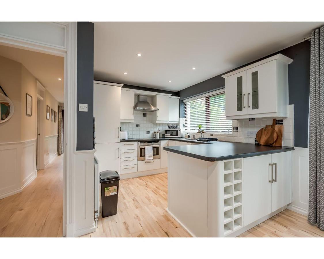 Central Belfast Apartments Windsor מראה חיצוני תמונה